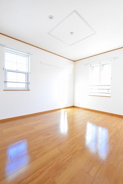 　ノーブル・フラワー　Ａ棟　 こちらの物件はMODE不動産なら割引対象の１部屋です。