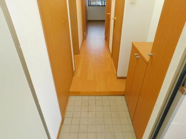 ヴァイオレット 玄関