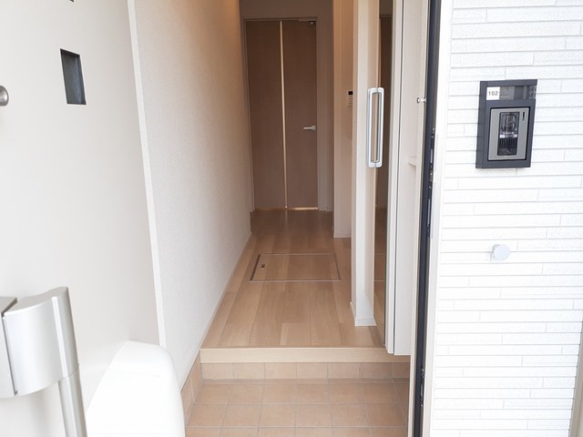 ブリージーヒル 玄関