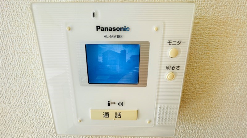 　ストリート　サイド　 こちらの物件はMODE不動産なら割引対象の１部屋です。