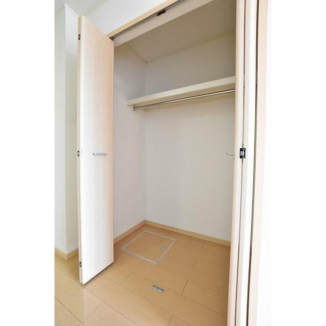 　ユア　アルボーレ　 こちらの物件はMODE不動産なら割引対象の１部屋です。