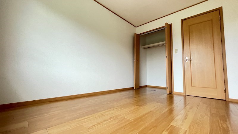 　サンプラザ　Ａ棟　 こちらの物件はMODE不動産なら割引対象の１部屋です。