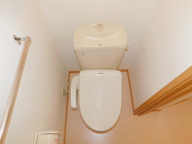 　エトワールヒルズ　Ⅱ棟 こちらの物件はMODE不動産なら割引対象の１部屋です。