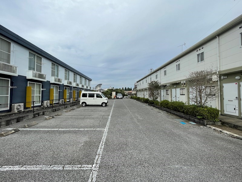 　グリーングラス　 こちらの物件はMODE不動産なら割引対象の１部屋です。