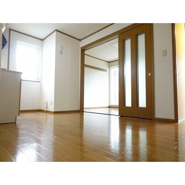 　エトワールＩＳＯ　 こちらの物件はMODE不動産なら割引対象の１部屋です。