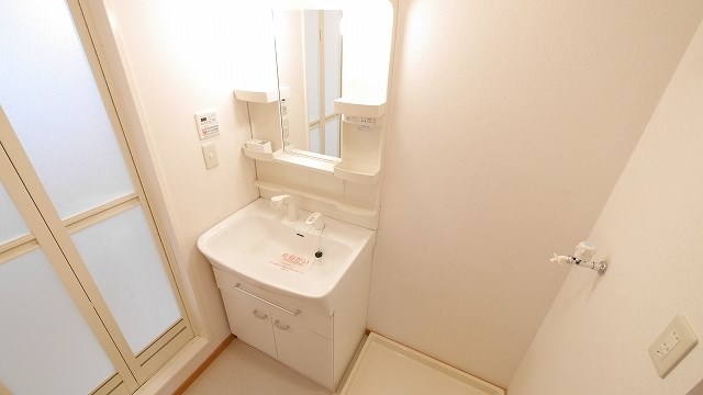 　エリア２１Ｖａｓａ　Ｂ棟　 こちらの物件はMODE不動産なら割引対象の１部屋です。