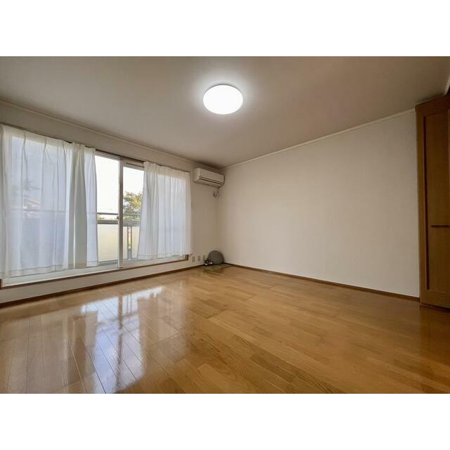 　Ｉｓａｒａ　ｃａｓａ　 こちらの物件はMODE不動産なら割引対象の１部屋です。