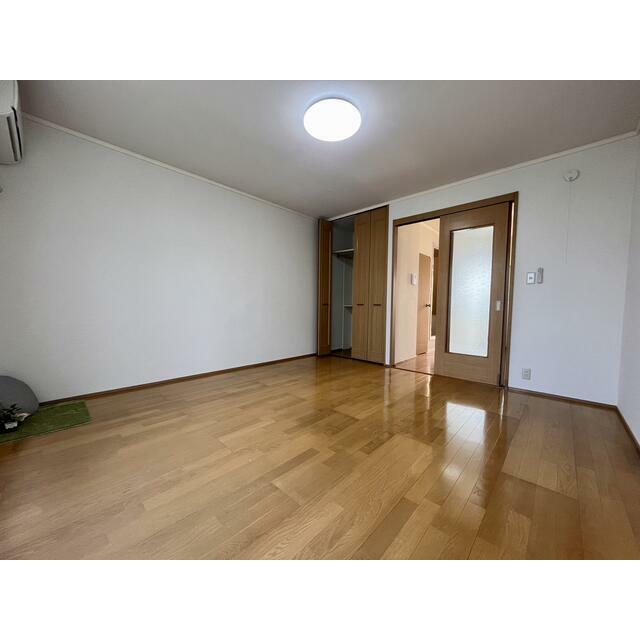 　Ｉｓａｒａ　ｃａｓａ　 こちらの物件はMODE不動産なら割引対象の１部屋です。