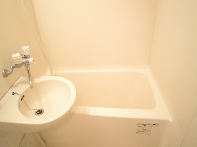 高根沢１番館 こちらの物件はMODE不動産なら割引対象の１部屋です。