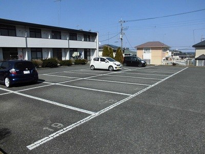 高根沢１番館 こちらの物件はMODE不動産なら割引対象の１部屋です。