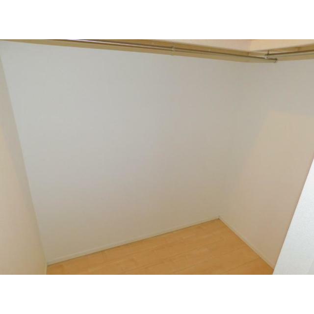 　シェルト　Ⅵ　 こちらの物件はMODE不動産なら割引対象の１部屋です。