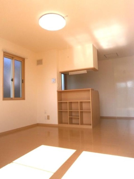 　ショード　ファミーユ　 こちらの物件はMODE不動産なら割引対象の１部屋です。