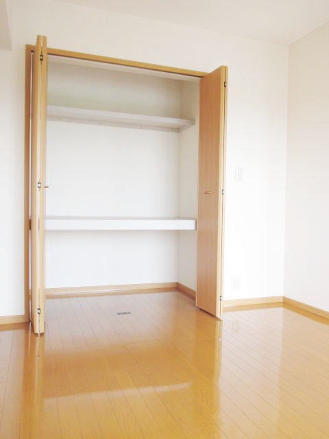 　クラージュ　ドゥー　 こちらの物件はMODE不動産なら割引対象の１部屋です。