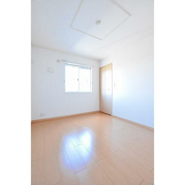 　ジュネス・マロン　Ａ棟　 こちらの物件はMODE不動産なら割引対象の１部屋です。