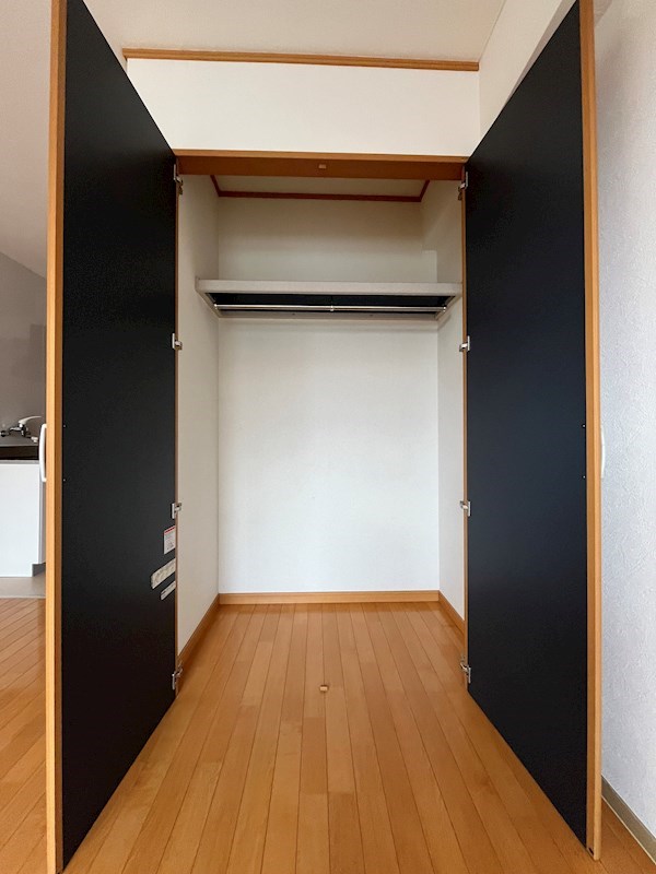　鹿島町ハイツ　 こちらの物件はMODE不動産なら割引対象の１部屋です。