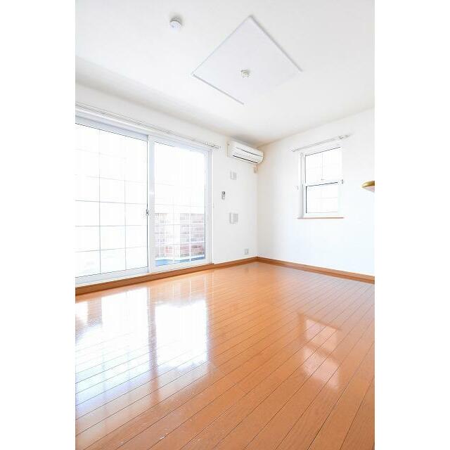 　エンペラー　Ｄ棟　 こちらの物件はMODE不動産なら割引対象の１部屋です。