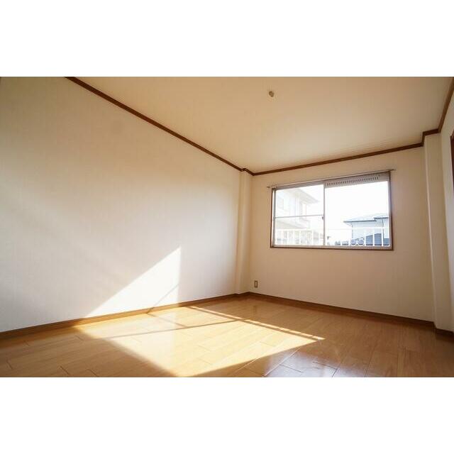 　エルディム秀宝 こちらの物件はMODE不動産なら割引対象の１部屋です。