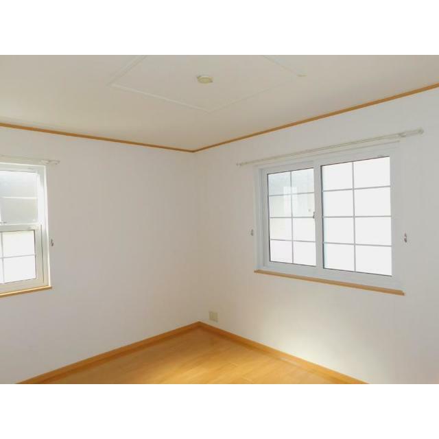 　サンプラザ　Ｂ棟　 こちらの物件はMODE不動産なら割引対象の１部屋です。