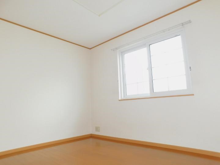 　サンリット　Ｂ棟　 こちらの物件はMODE不動産なら割引対象の１部屋です。