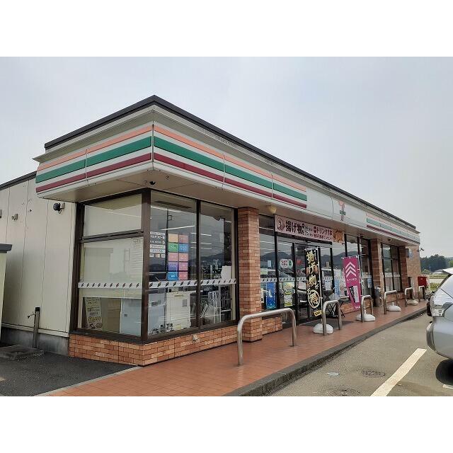 　サンリット　Ｂ棟　 セブンイレブン塩谷大宮店