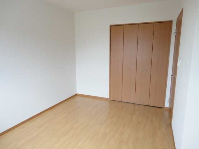 　アイリスコート　 こちらの物件はMODE不動産なら割引対象の１部屋です。