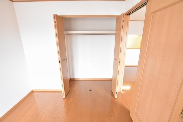 　グローリア　Ａ棟　 こちらの物件はMODE不動産なら割引対象の１部屋です。