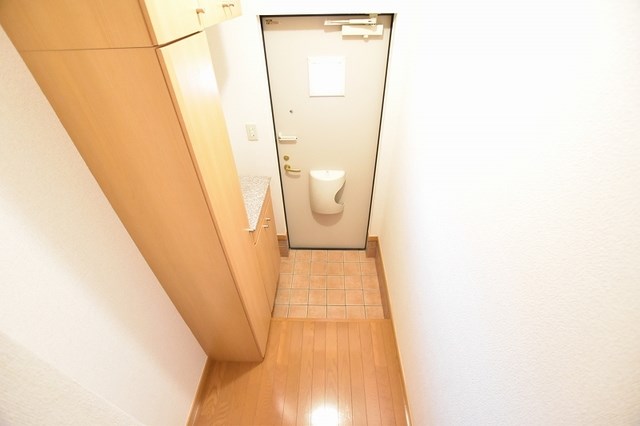 　グローリア　Ａ棟　 こちらの物件はMODE不動産なら割引対象の１部屋です。