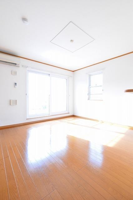 　アルページュ　A棟　  こちらの物件はMODE不動産なら割引対象の１部屋です。