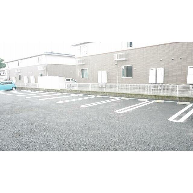 　シンフォニア　Ｂ棟　 こちらの物件はMODE不動産なら割引対象の１部屋です。