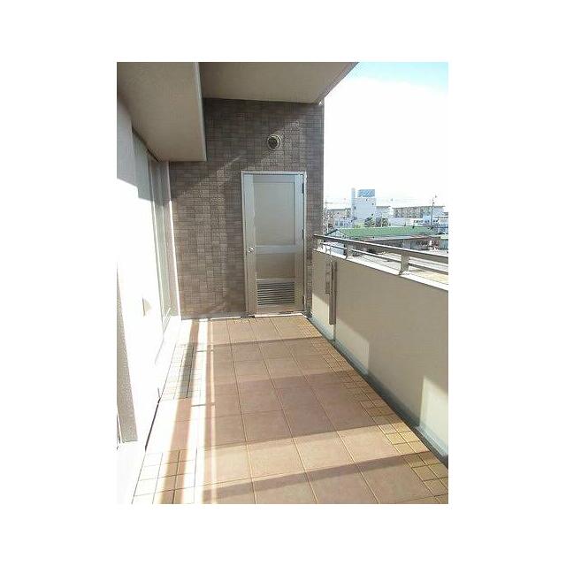 　サーパス簗瀬西通り　 こちらの物件はMODE不動産なら割引対象の１部屋です。
