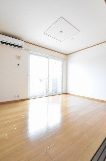 　エアリー・ガーデン　Ｃ棟　 こちらの物件はMODE不動産なら割引対象の１部屋です。