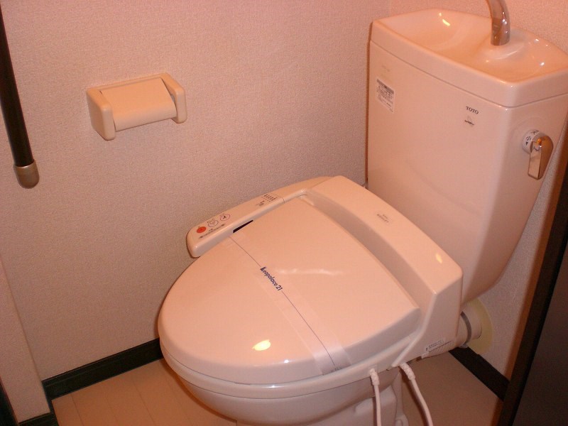 　エスペランサ こちらの物件はMODE不動産なら割引対象の１部屋です。