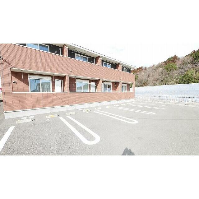 　ヴィラージュ　ルパンⅡ こちらの物件はMODE不動産なら割引対象の１部屋です。