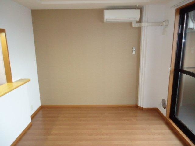 　アムール・レジデンス　 こちらの物件はMODE不動産なら割引対象の１部屋です。