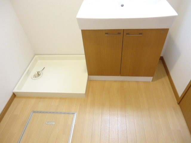 　アイリスコート　 こちらの物件はMODE不動産なら割引対象の１部屋です。