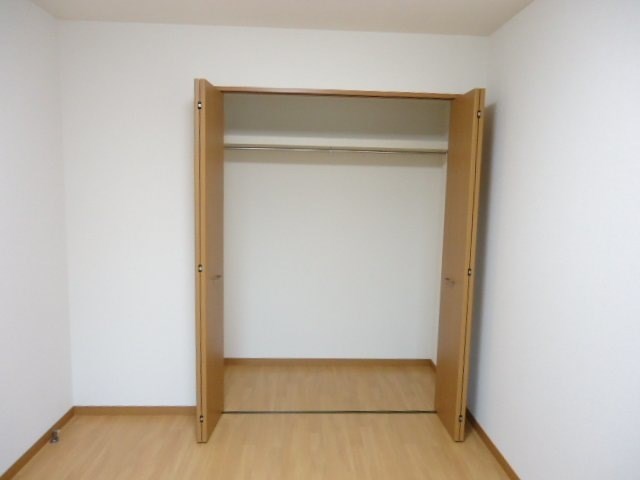 　アイリスコート　 こちらの物件はMODE不動産なら割引対象の１部屋です。