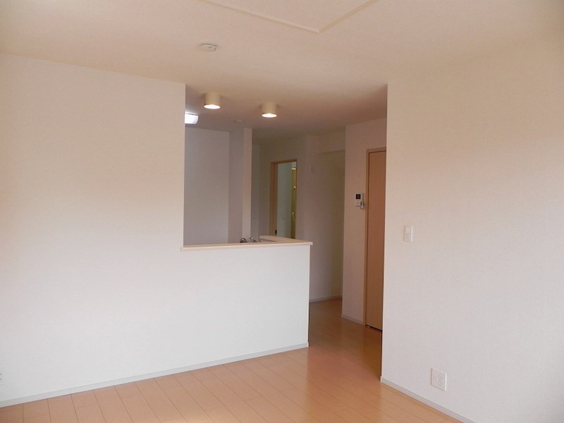 　ラフレシール　Ⅰ棟 こちらの物件はMODE不動産なら割引対象の１部屋です。