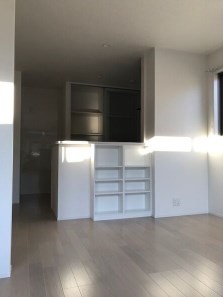 　シンフォニー　B棟　 こちらの物件はMODE不動産なら割引対象の１部屋です。