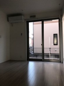 　シンフォニー　B棟　 こちらの物件はMODE不動産なら割引対象の１部屋です。