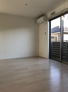　シンフォニー　B棟　 こちらの物件はMODE不動産なら割引対象の１部屋です。