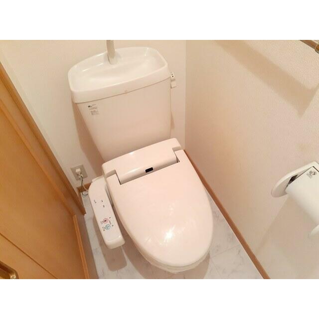 　ヴィラアイシス　 こちらの物件はMODE不動産なら割引対象の１部屋です。