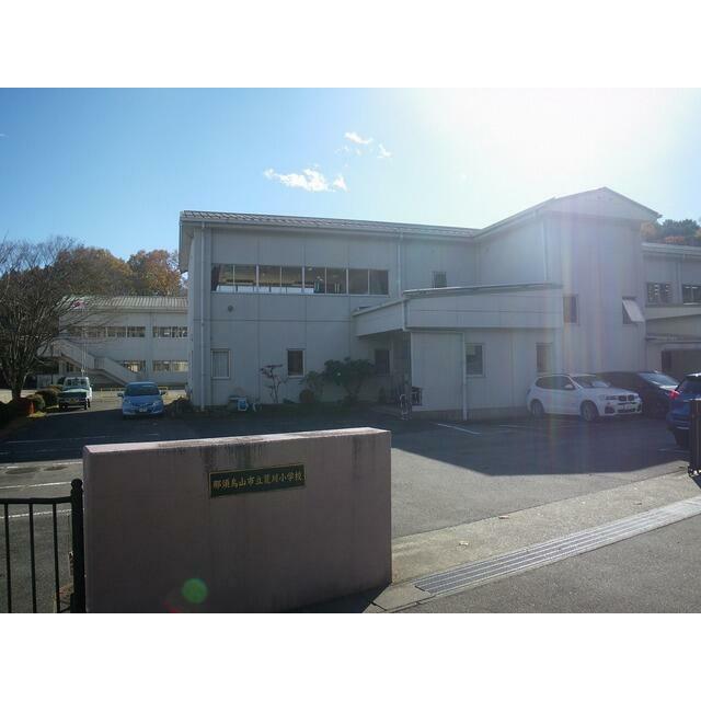 　ヴィラアイシス　 荒川小学校