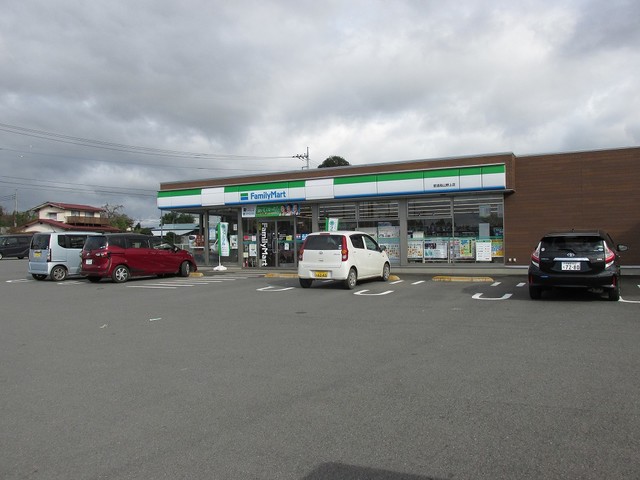 ブローテ ファミリーマート那須烏山野上店まで750m