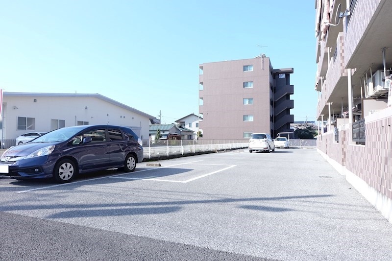 Ｙ＆Ｍ　ＴＡＫＡＨＡＳＨＩ　Ⅰ 駐車場