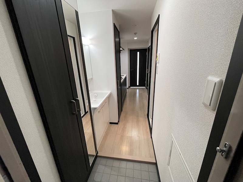 IRMS ※同棟同型反転内観写真、現状優先となります。