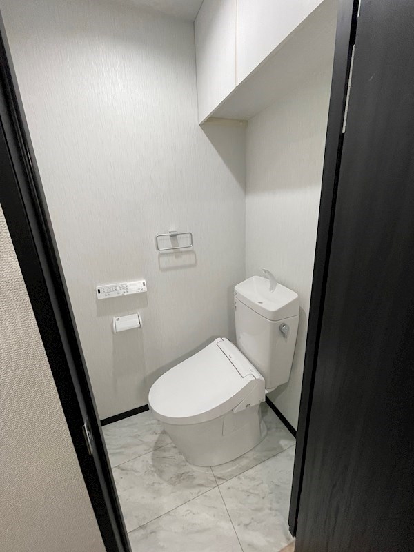 IRMS ※同棟同型反転内観写真、現状優先となります。