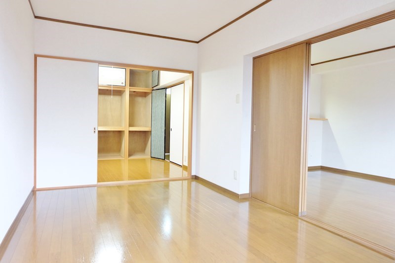ファミーユみなみ ※同棟同型内観写真、現状優先となります。