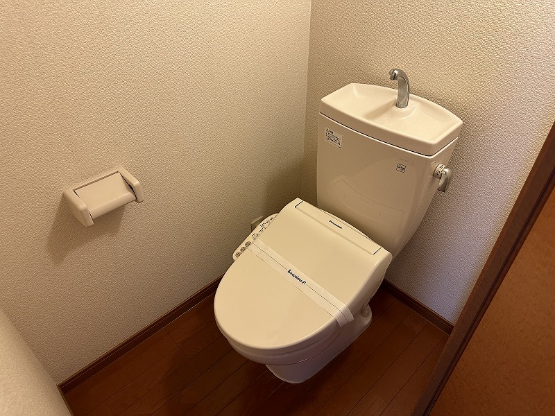 レオパレス愛 シューズボックス