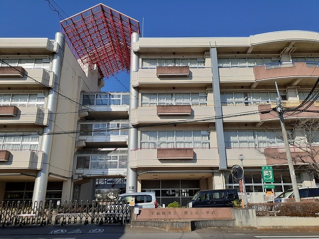 アザレヤハイツＣ 宇都宮市立富士見小学校まで240m