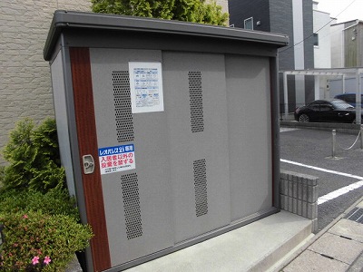 レオパレスルーメン 入居者様専用ゴミ庫です。